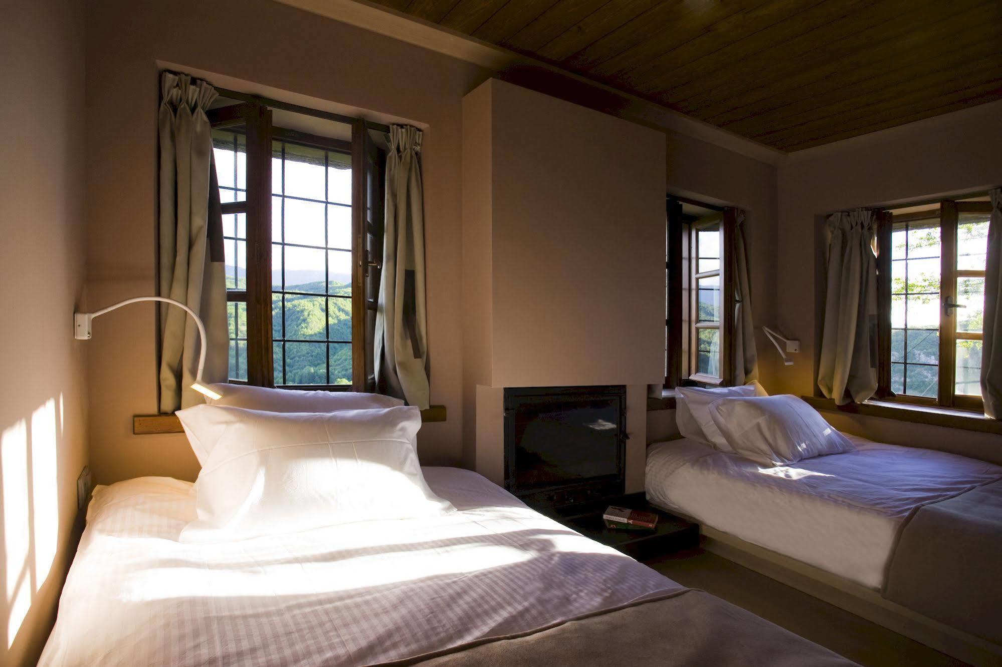 Kipi Suites Экстерьер фото