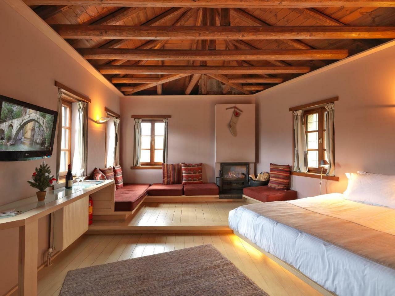 Kipi Suites Экстерьер фото